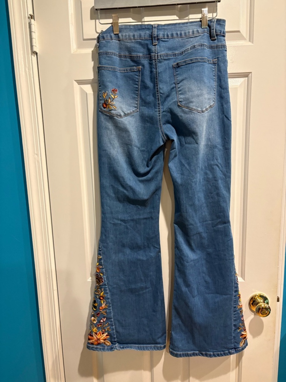 Telepatia flare leg embroidered jeans stretchy sz 9 29 blue boho hippie - Picture 3 of 6